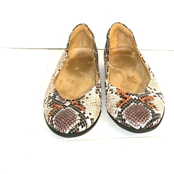 Naturalizer Shoes Vivienne Ballet Flats Womens Size 9M Snake Skin Print Slip On - Picture 2 of 11